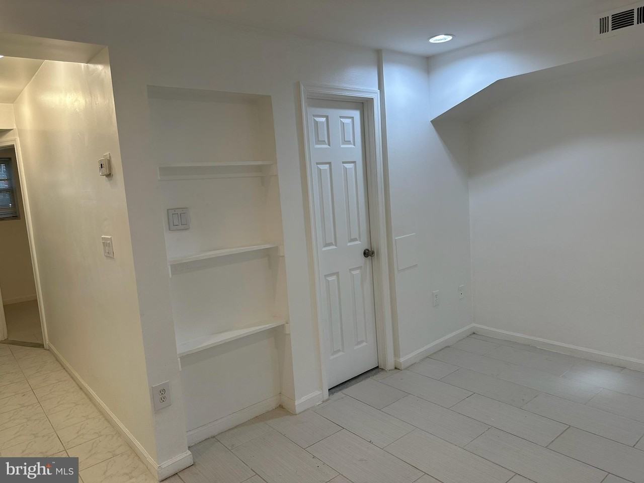 1342 Levis St Ne - Photo 4 of 13