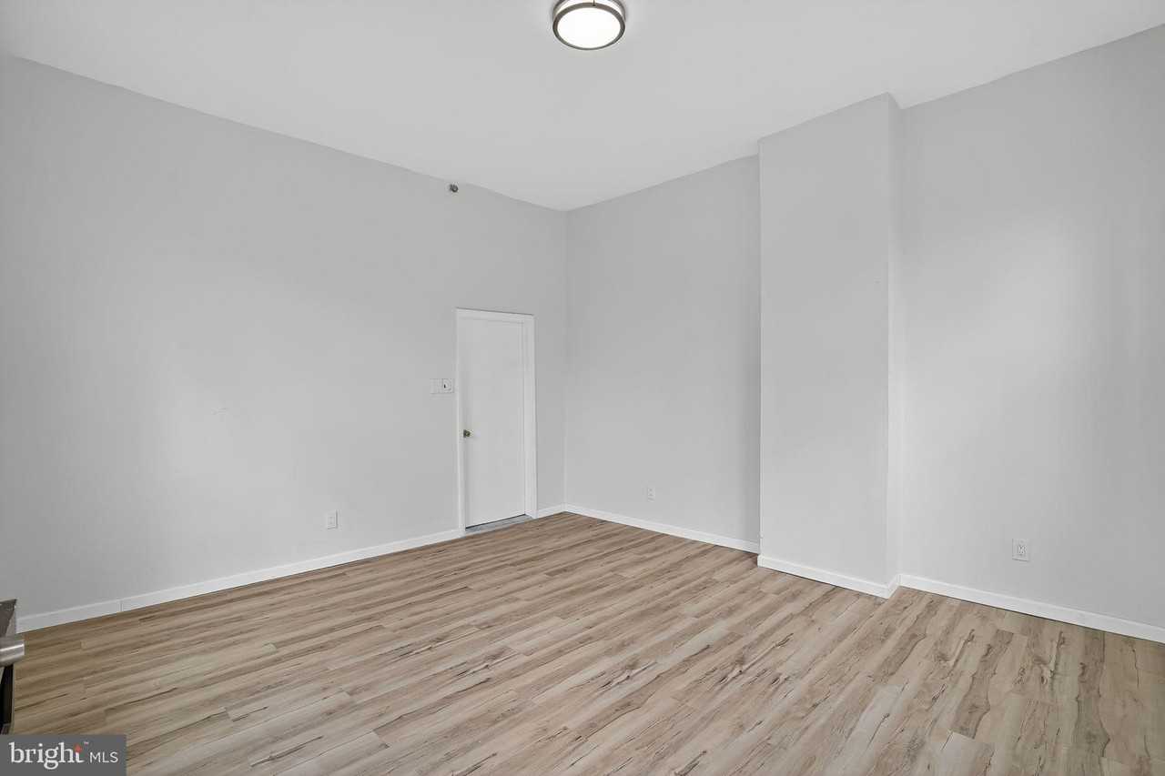 2252 S Hicks St Unit 1 #1 - Photo 4 of 6