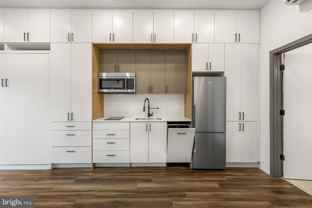 1935 E Hazzard St Unit 201 #201 - Photo 1 of 1