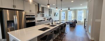 featured image of 219 Willis St