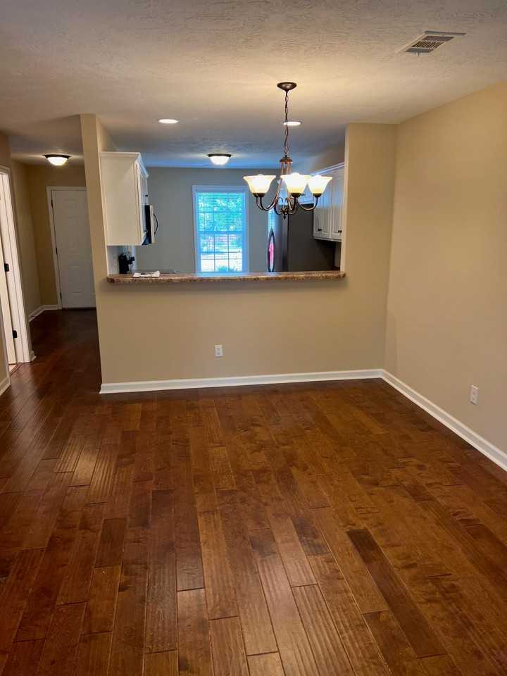 111 Satomi Way - Photo 6 of 13