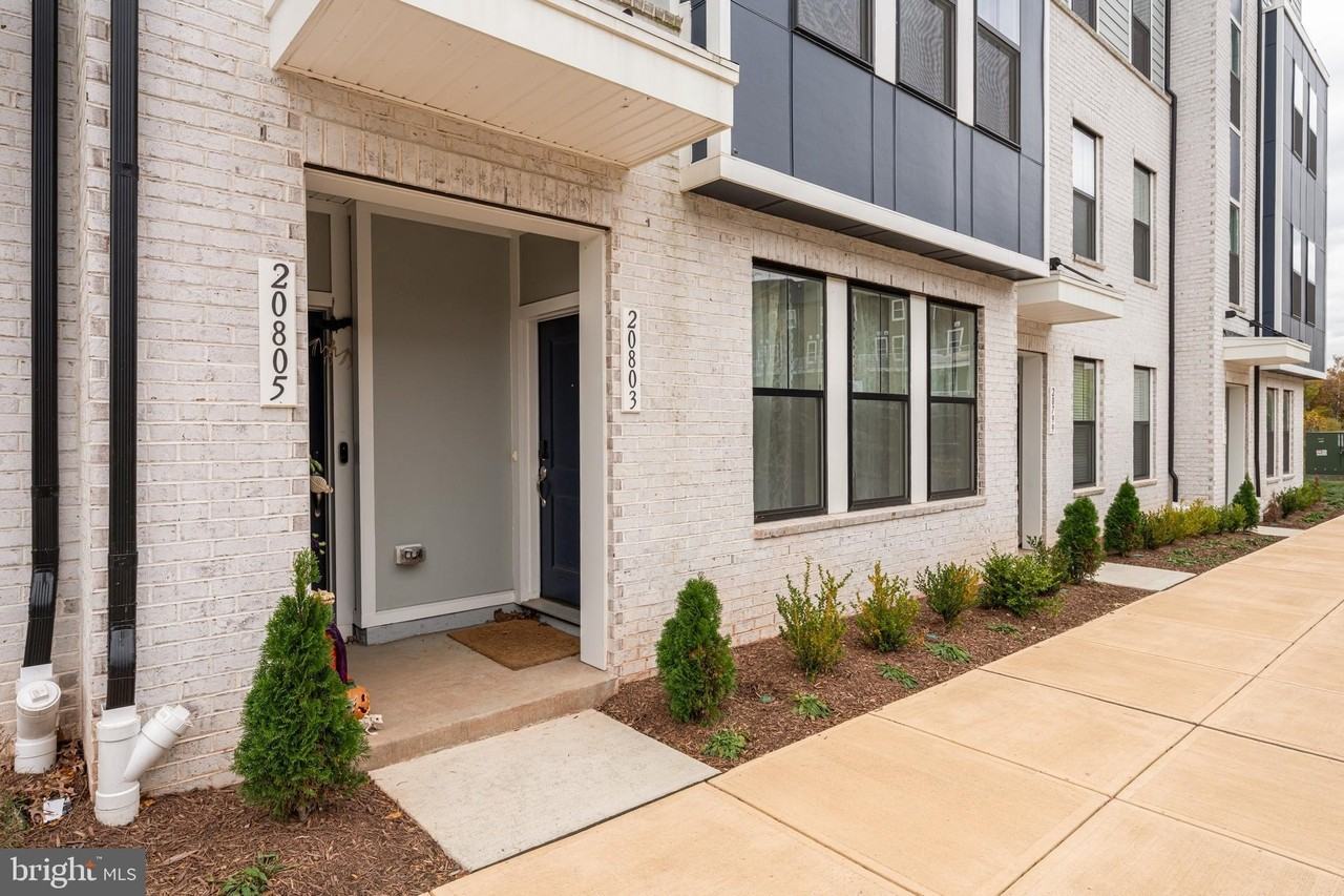 20803 Wood Quay Dr - Photo 3 of 29