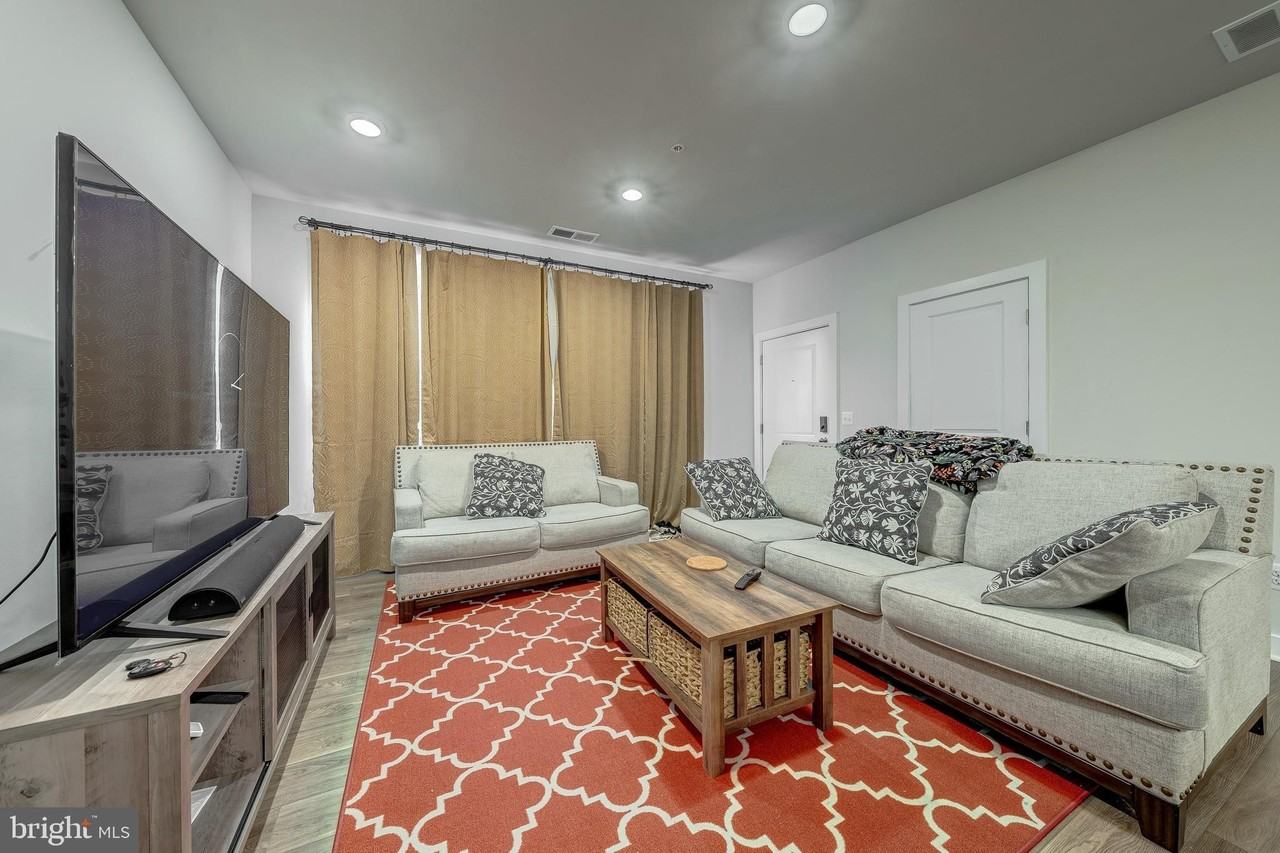 20803 Wood Quay Dr - Photo 5 of 29