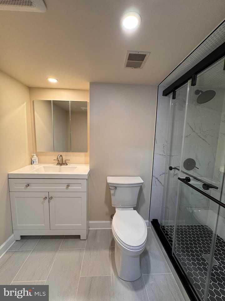 14789 Edison Ct - Photo 5 of 15