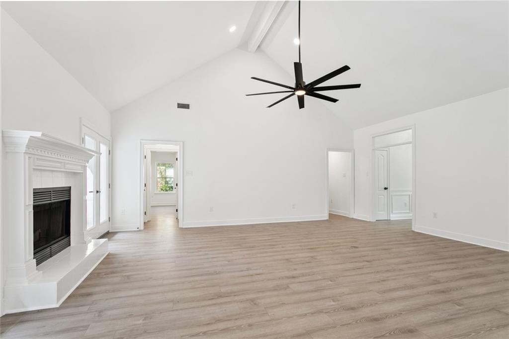 222 Nottoway Dr - Photo 4 of 21