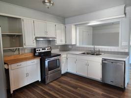 featured image of 1002 E F St