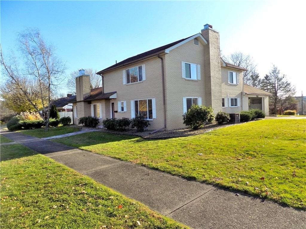 131 Stockton Ave - Photo 2 of 20