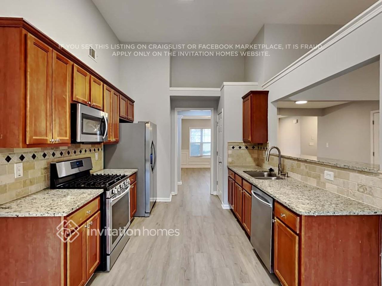 2373 Walnut Tree Lane Northeast - Photo 7 of 19