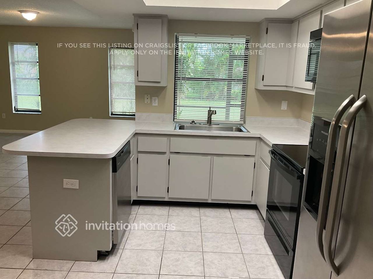 1012 Southeast 42nd Lane - Photo 6 of 18