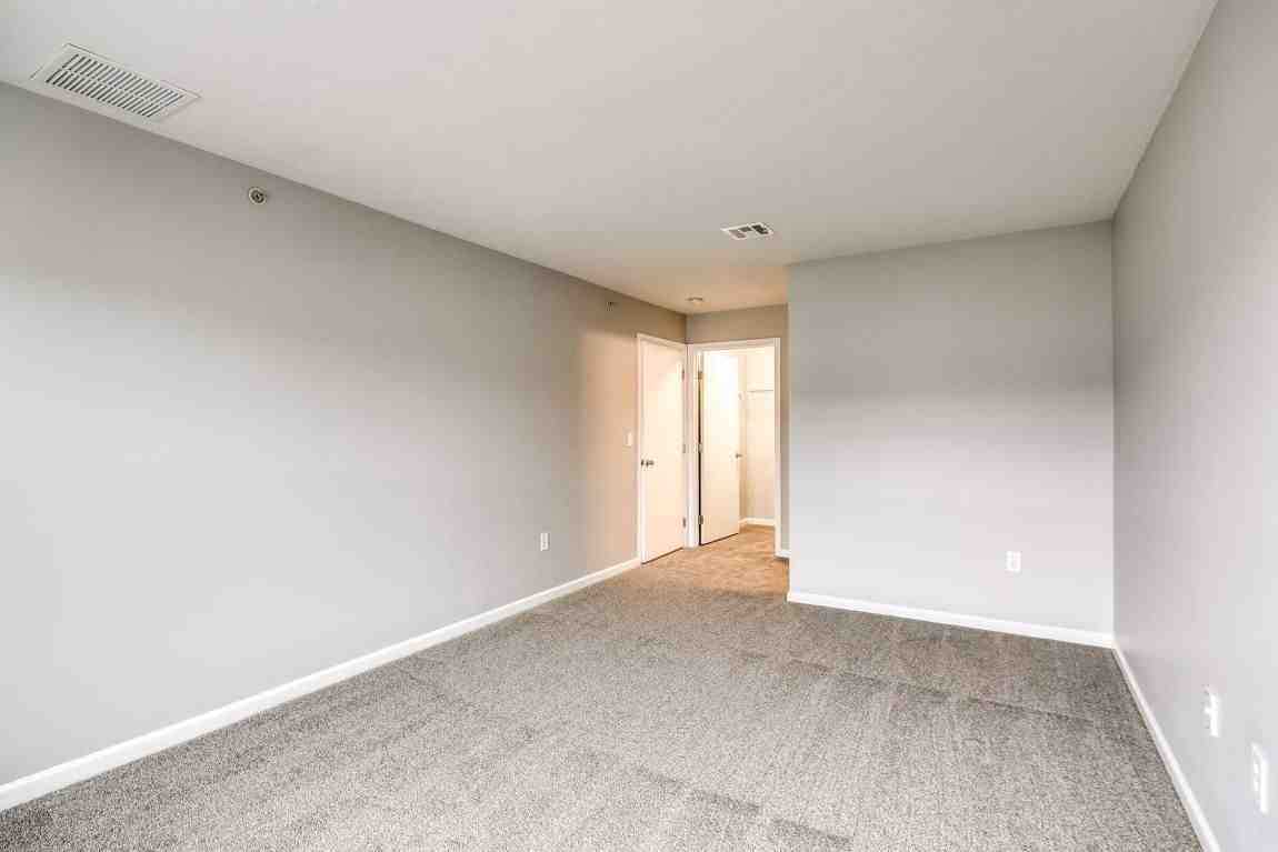 The Villas of Castleton Apartments - Photo 2 of 40