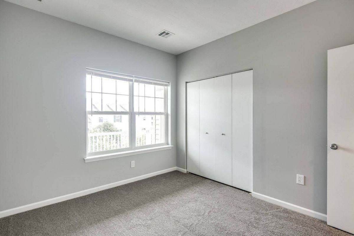 The Villas of Castleton Apartments - Photo 2 of 39