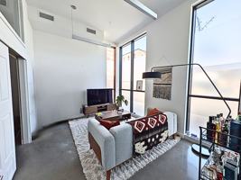 featured image of 4476 Av Papineau