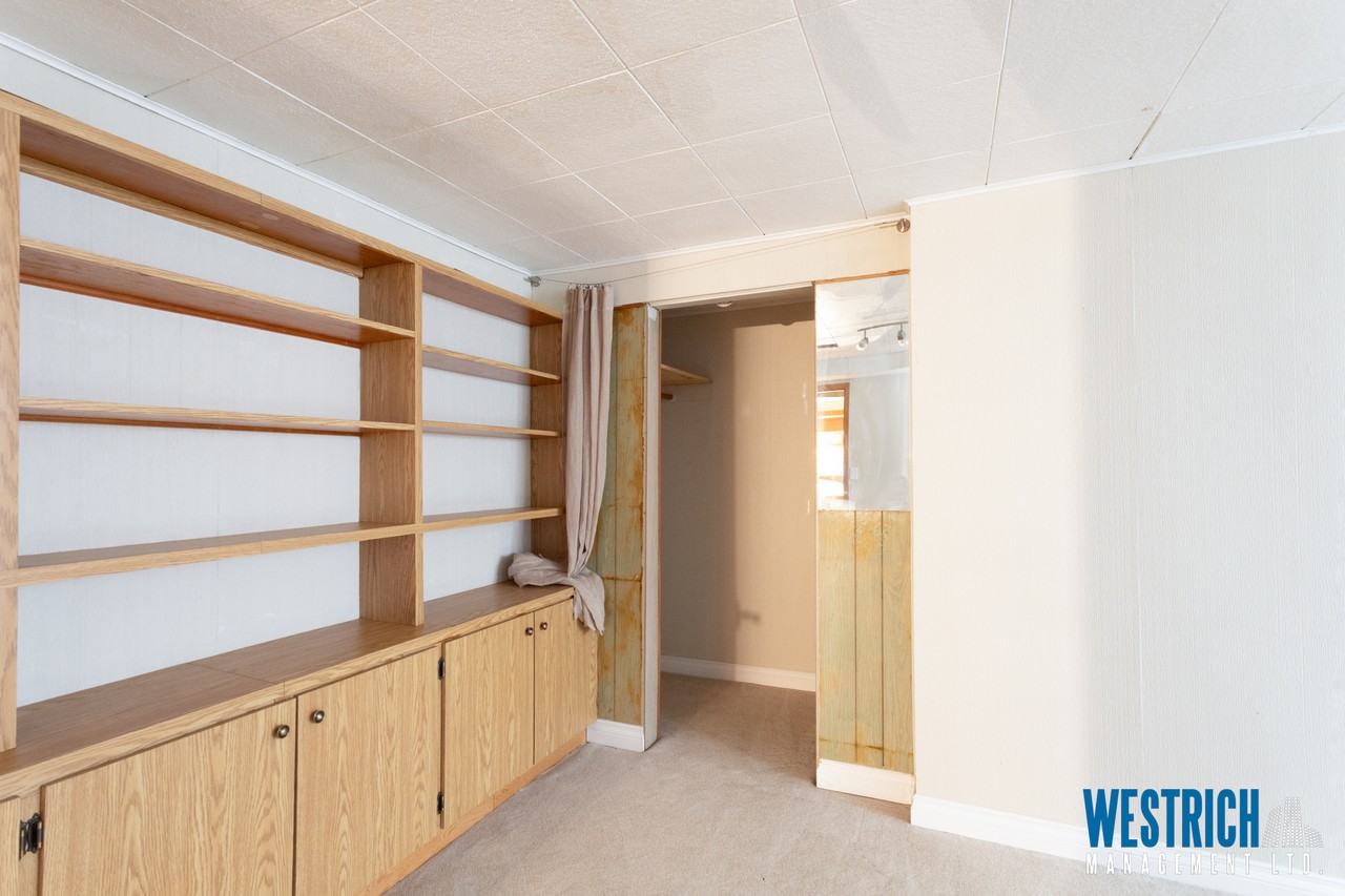 9222 116 Street Northwest - Photo 7 of 50