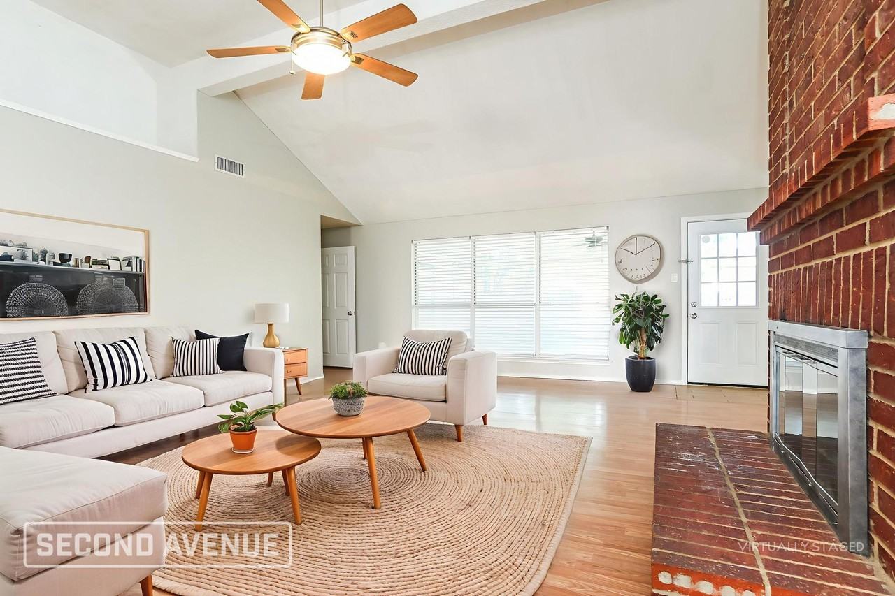 7002 Hawaii Ln - Photo 2 of 26