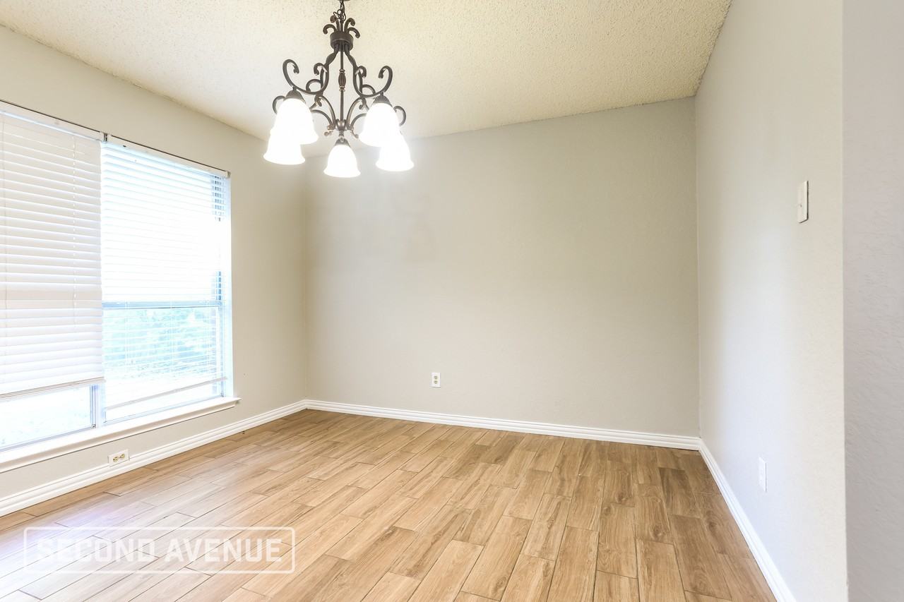 7002 Hawaii Ln - Photo 7 of 26