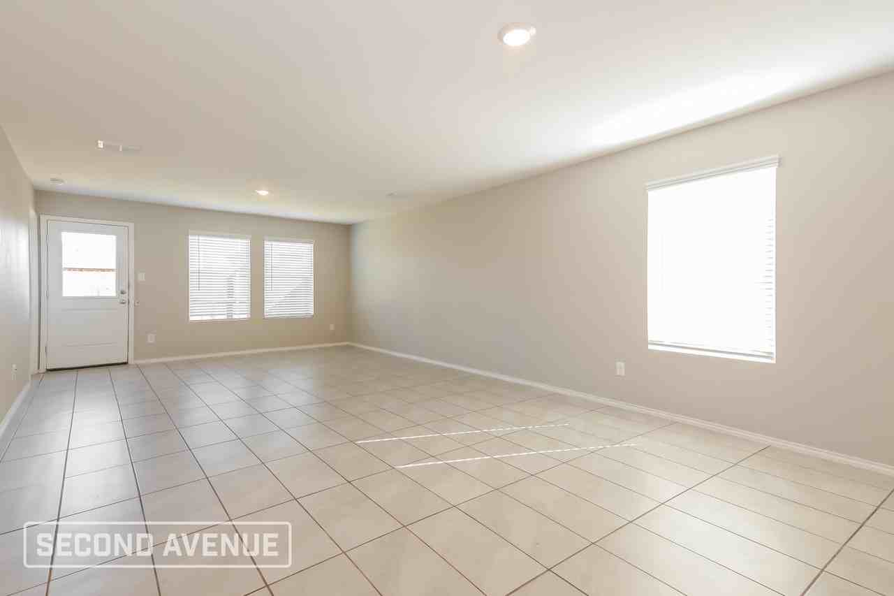 2421 Eldor Way - Photo 7 of 28