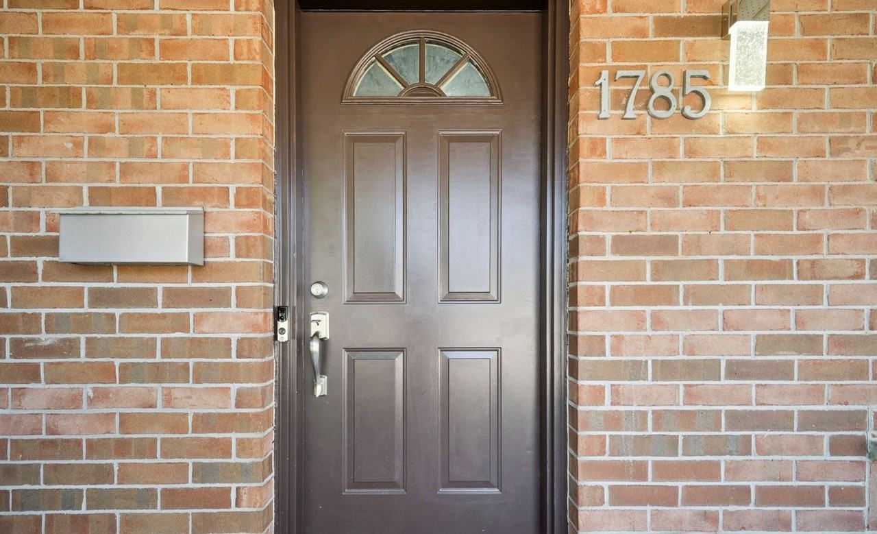 1785 Marconi Boulevard - Photo 2 of 32