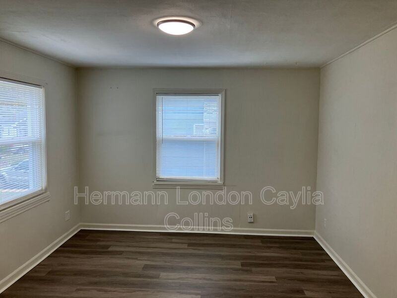 7504 Stanwood Dr - Photo 3 of 13