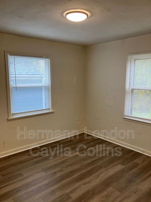 7504 Stanwood Dr - Photo 7 of 13