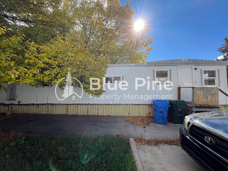 4530 S 5th Ave - Photo 2 of 10