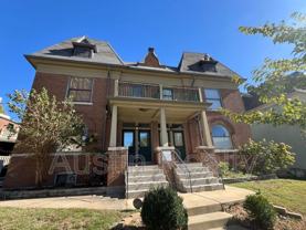 348 N Newstead Ave - Photo 1 of 1