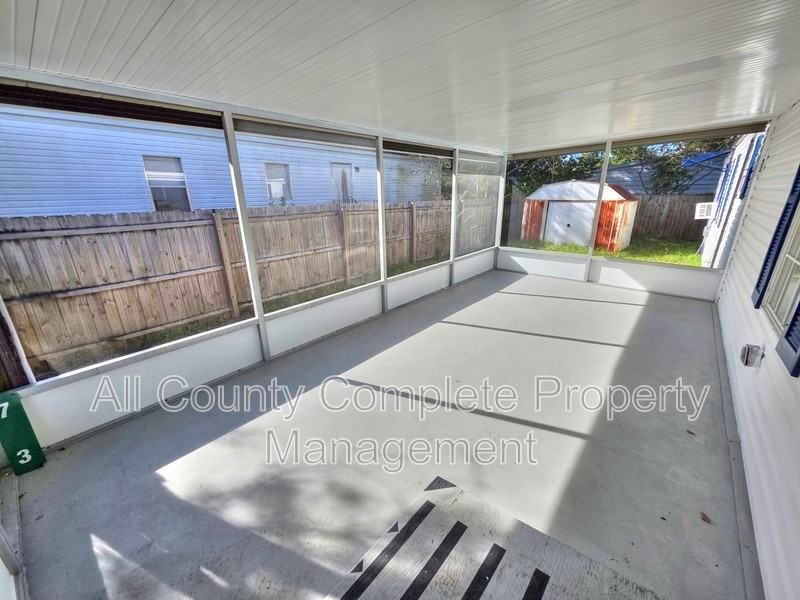 7603 Plumwood Dr - Photo 4 of 30