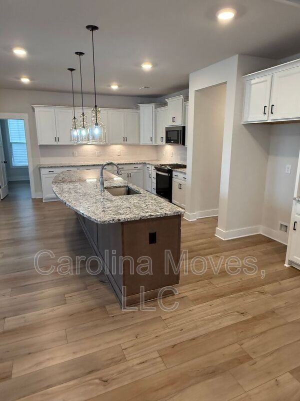 521A Fenwick Dr - Photo 6 of 27