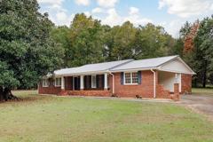 1110 Maple Cir - Photo 1 of 1