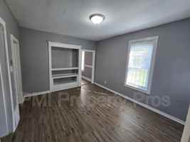 featured image of 2478 W Chambers St