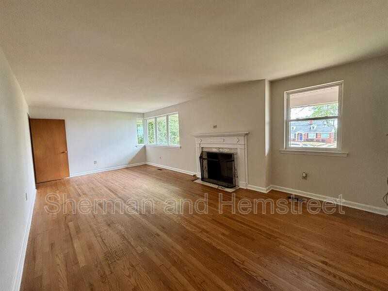 1012 Georgia Ave #1012GEORGI - Photo 4 of 14