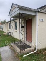 1040 Loretta Ave - Photo 1 of 1