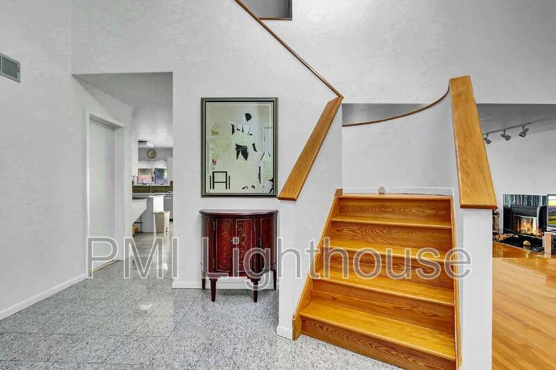 2 Carlyle Drive - Photo 5 of 31