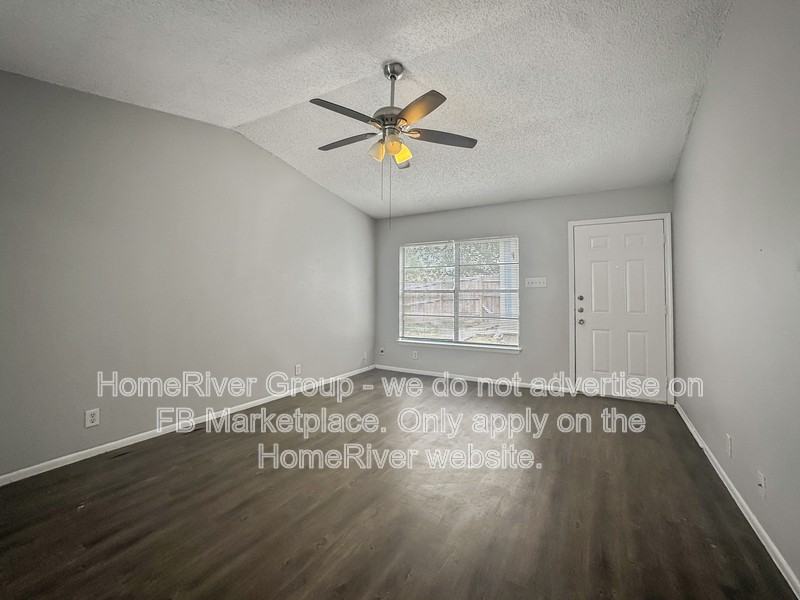 9627 Vale Drive - Photo 3 of 24