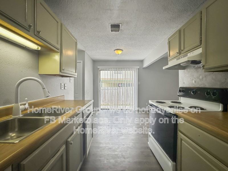 9627 Vale Drive - Photo 6 of 24