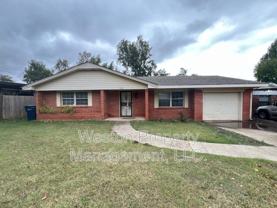 1636 N Ann Arbor Ave - Photo 1 of 1