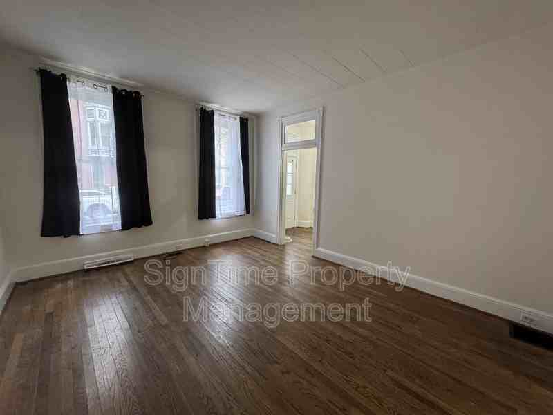 40-42 East Franklin Street - Photo 3 of 20