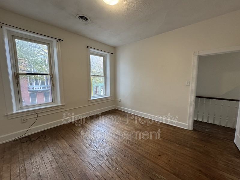 40-42 East Franklin Street - Photo 7 of 20