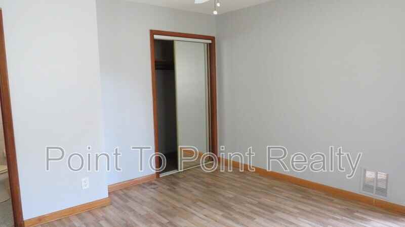 1609 W 13th St - Photo 5 of 15