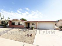 10223 W Andover Ave - Photo 1 of 1