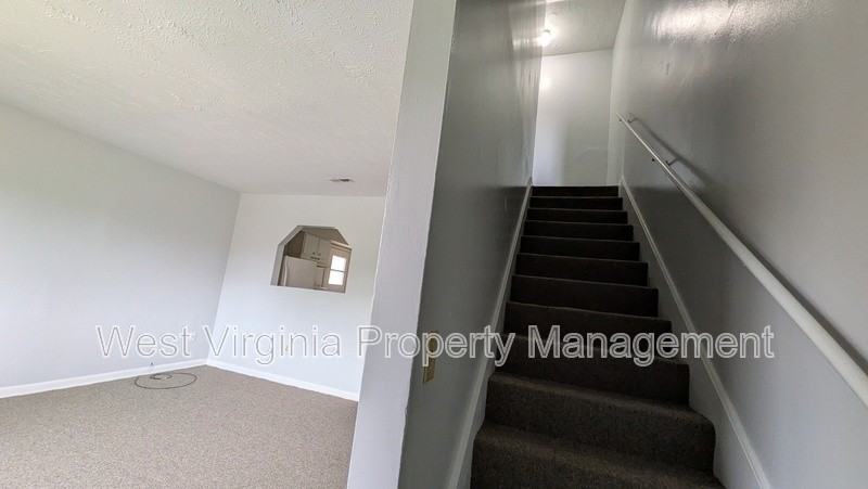 1111 24th Street #1111-1 - Photo 7 of 7