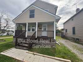 featured image of 2112 Lodell Ave