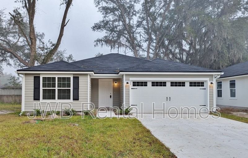 8609 Susie Street - Photo 2 of 8