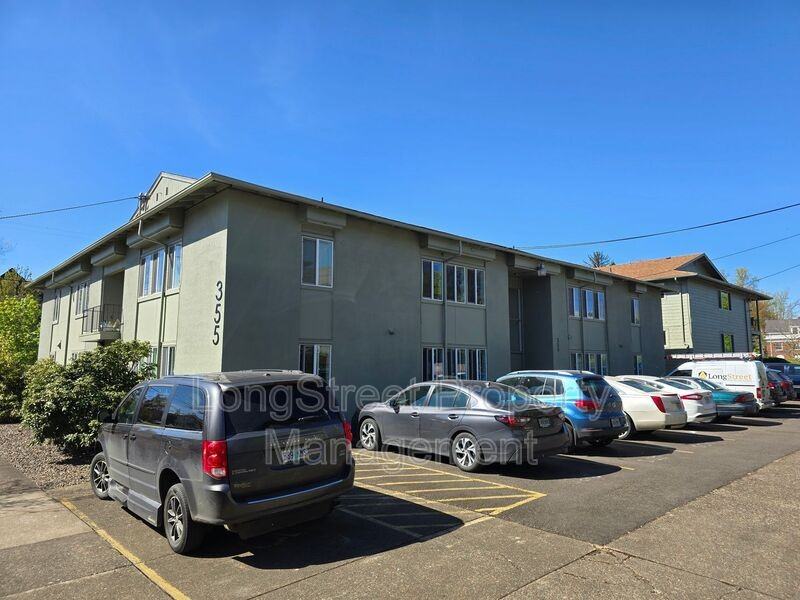 355 Sw 10th St #7 - Photo 2 of 11