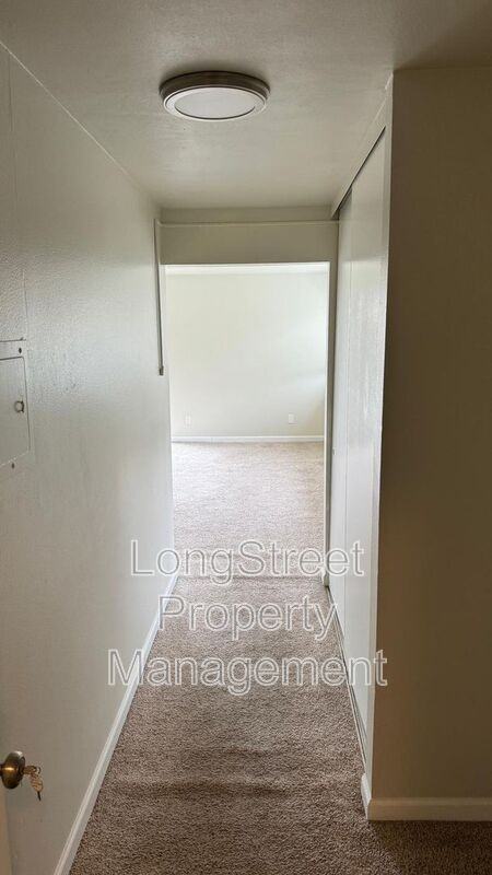 355 Sw 10th St #7 - Photo 3 of 11