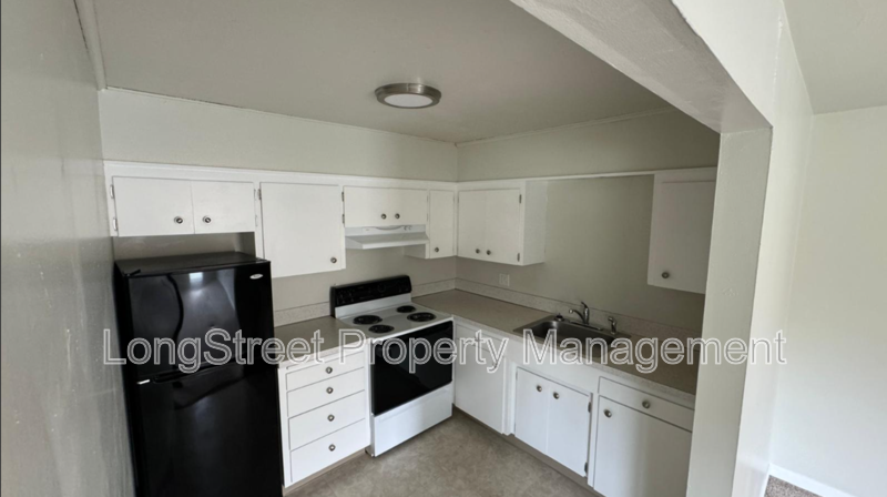 355 Sw 10th St #7 - Photo 4 of 11