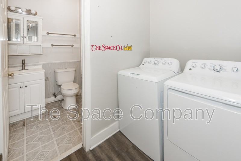 555 Rutledge Avenue #A - Photo 7 of 11