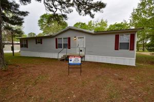 featured image of 213 Kathryn Ln