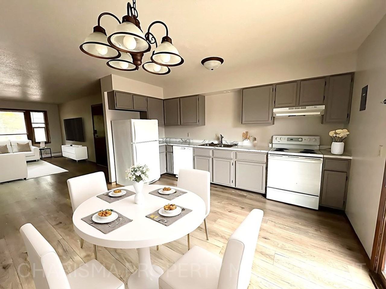 3604 South Cathy Avenue #4 - Photo 7 of 24