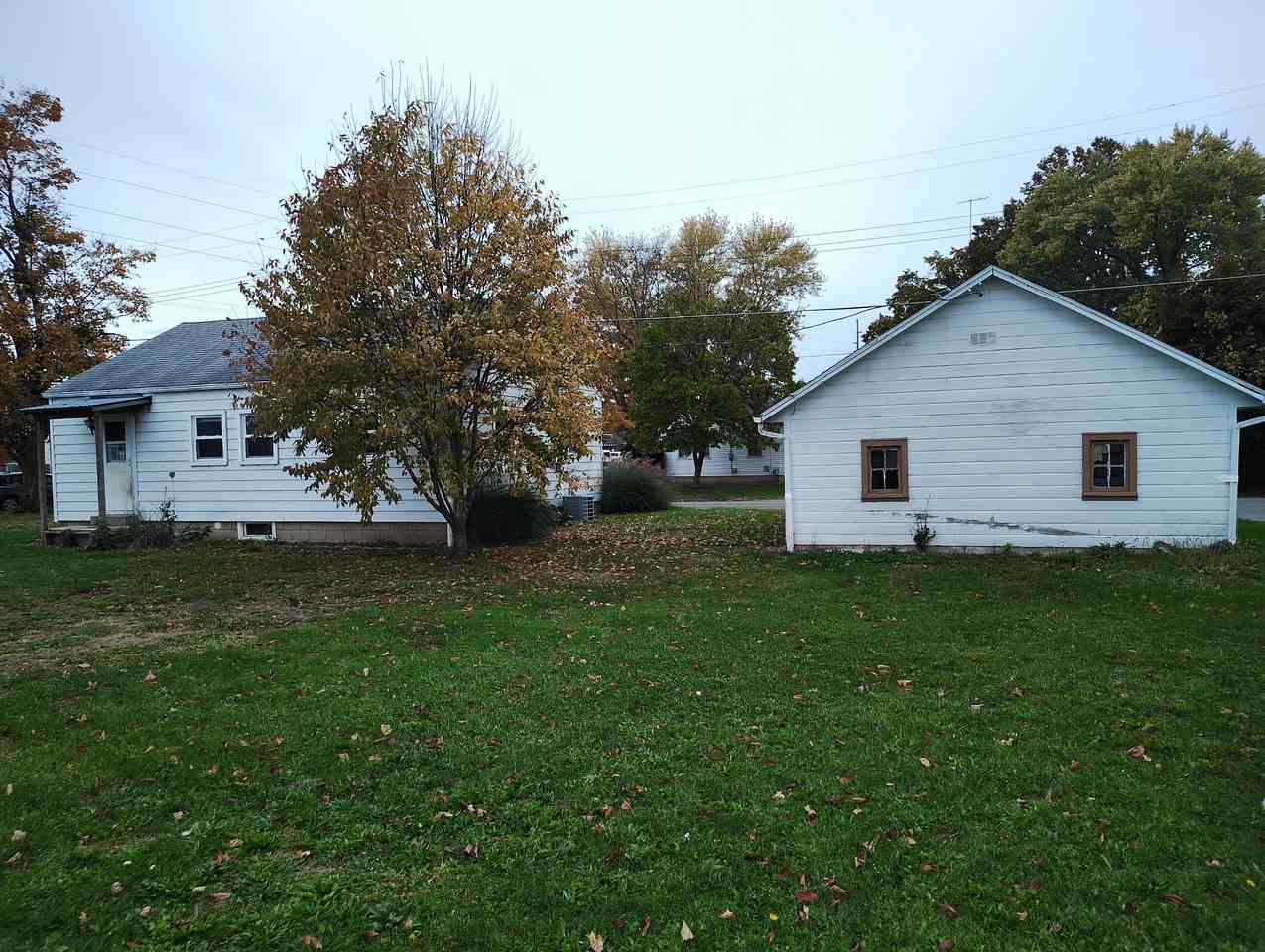 105 Sherman Avenue - Photo 3 of 15