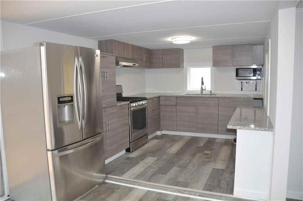 3227 Hilltop Cir - Photo 5 of 17